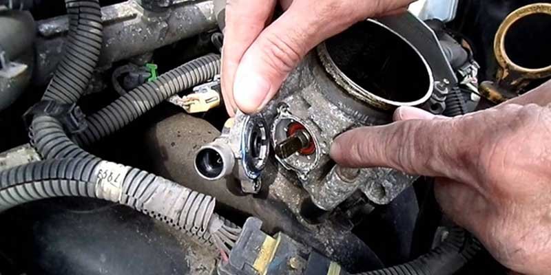 How to Reset the Throttle Position Sensor in a Toyota: Find Here