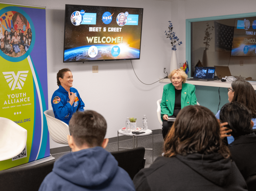 NASA Astronaut, Congresswoman Discuss STEM Careers with Students