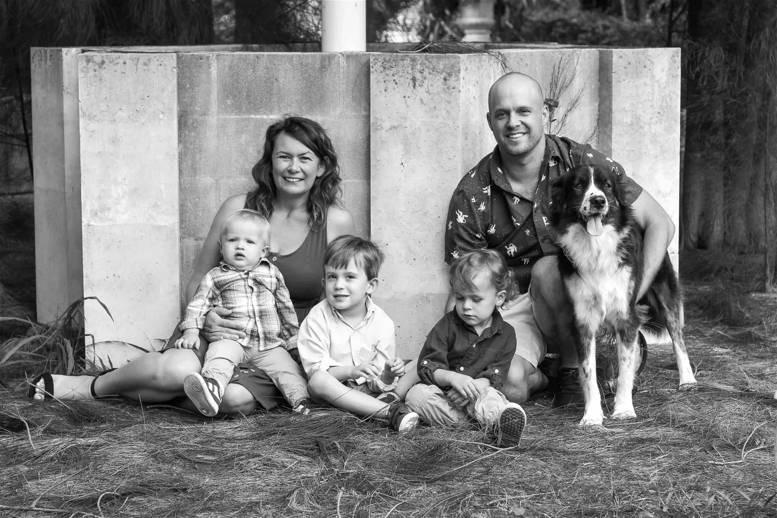 Chelsea Grid Family Photo Black and white kids with dog