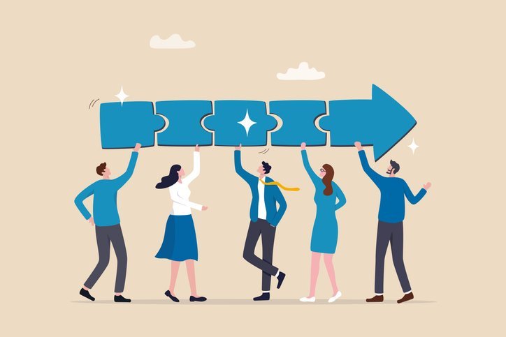 Team collaboration for success, teamwork or cooperation, employee participation or organization, partnership work together, career growth concept, business people employee connect arrow jigsaw puzzle.