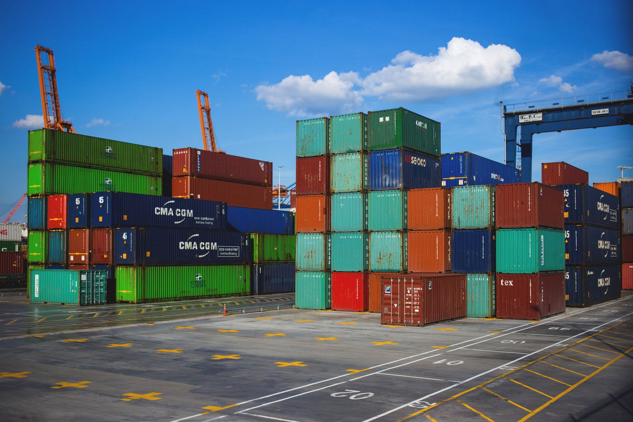 how-much-do-empty-shipping-containers-cost-theship-ai