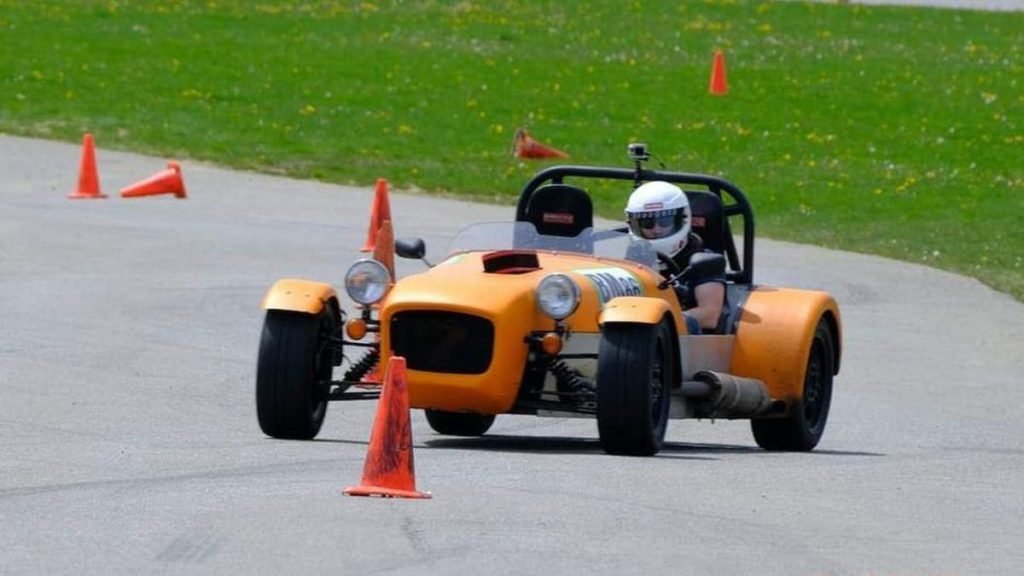 This Motorcycle-Powered Lotus Seven Clone Might Be Worth A Crash Diet - Jalopnik