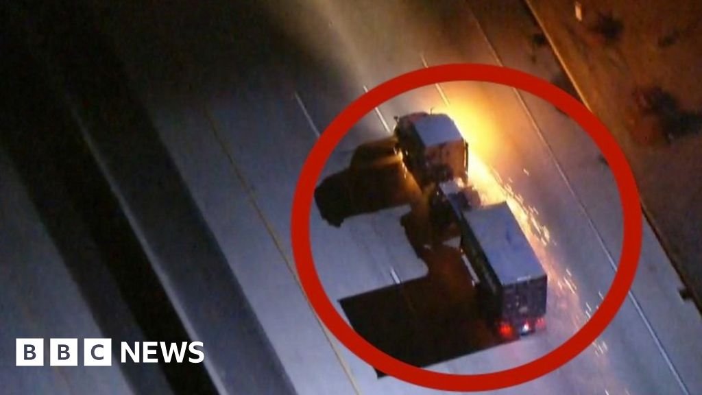 Truck catches fire during police chase in California - BBC.com