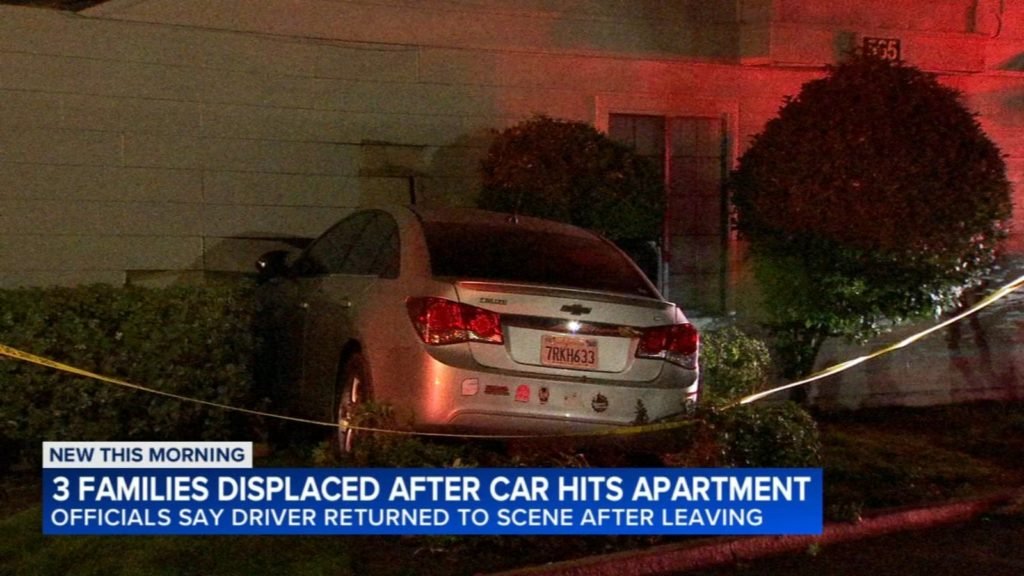 3 families displaced after car hits Northeast Fresno apartment - KFSN-TV