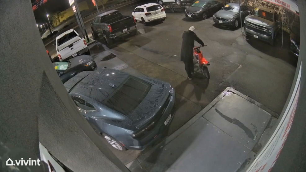 Caught on Camera: Motorcycle stolen from auto dealership in Fresno - KMPH Fox 26