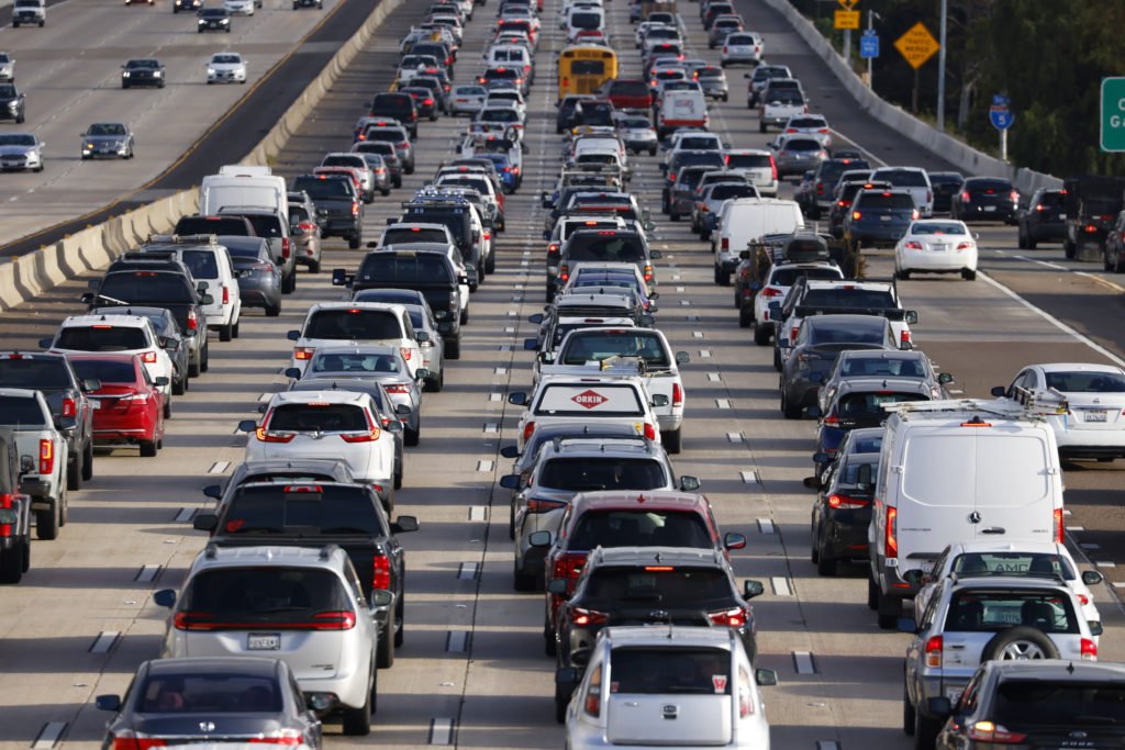 SAN DIEGO, CALIFORNIA - FEBRUARY 9: Commuters sit in traffic on southbound Interstate 5 during the afternoon commute on February 9, 2024 in San Diego, California.  (Photo by Kevin Carter/Getty Images)