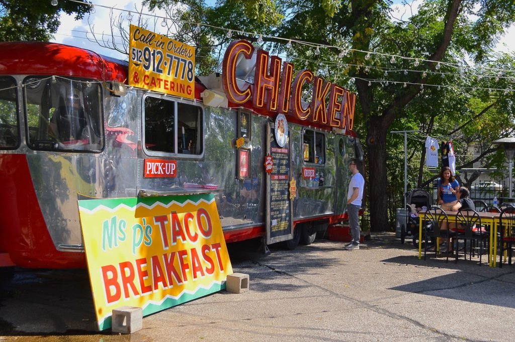 Council members seek changes to food truck permitting - Austin Monitor