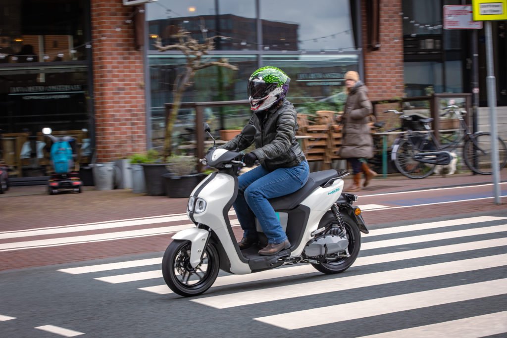 City Bans Full-Face Motorcycle Helmets - Visordown