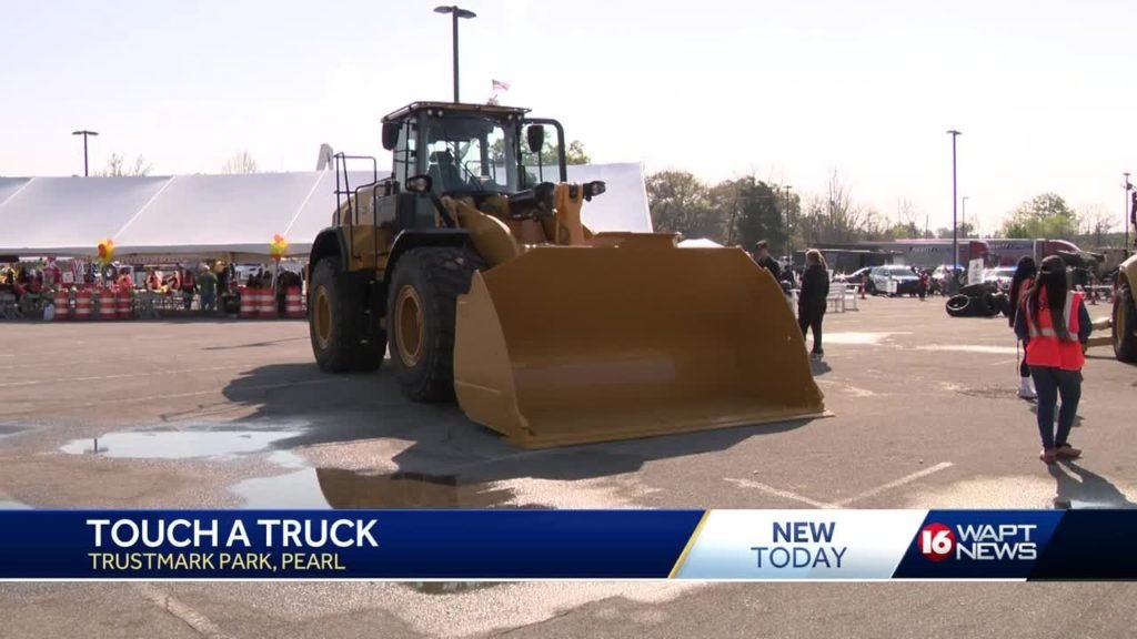The 11th annual Touch-A-Truck returns to the metro - WAPT Jackson