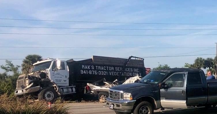 Man dies in crash with dump truck in Englewood - Yoursun.com