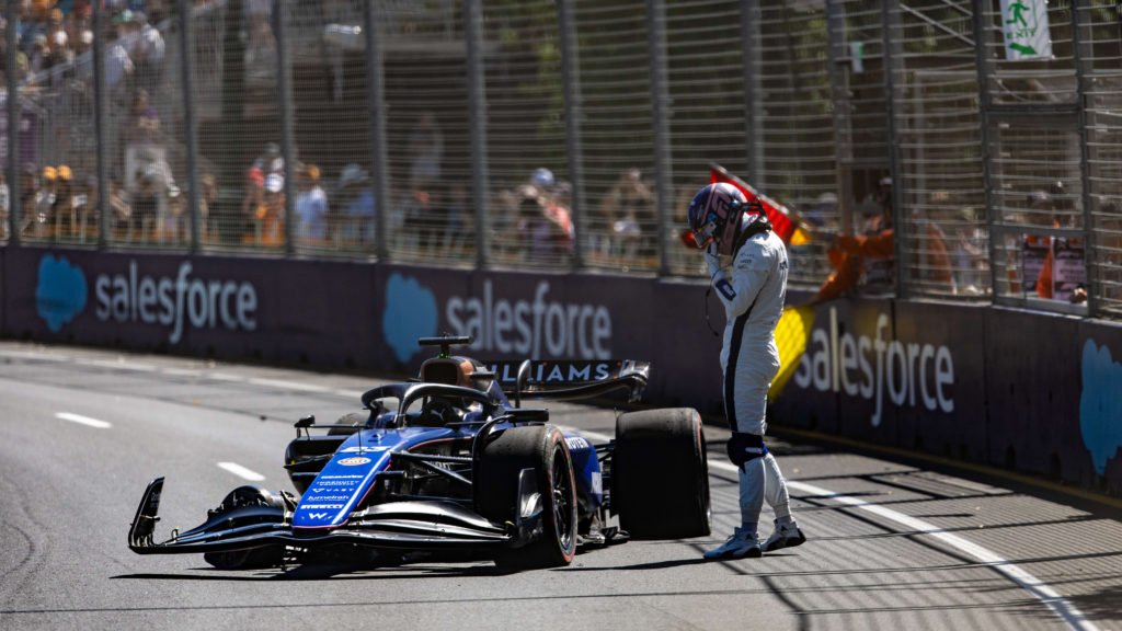 Albon admits 'not much can be salvaged' from wrecked car - Formula 1