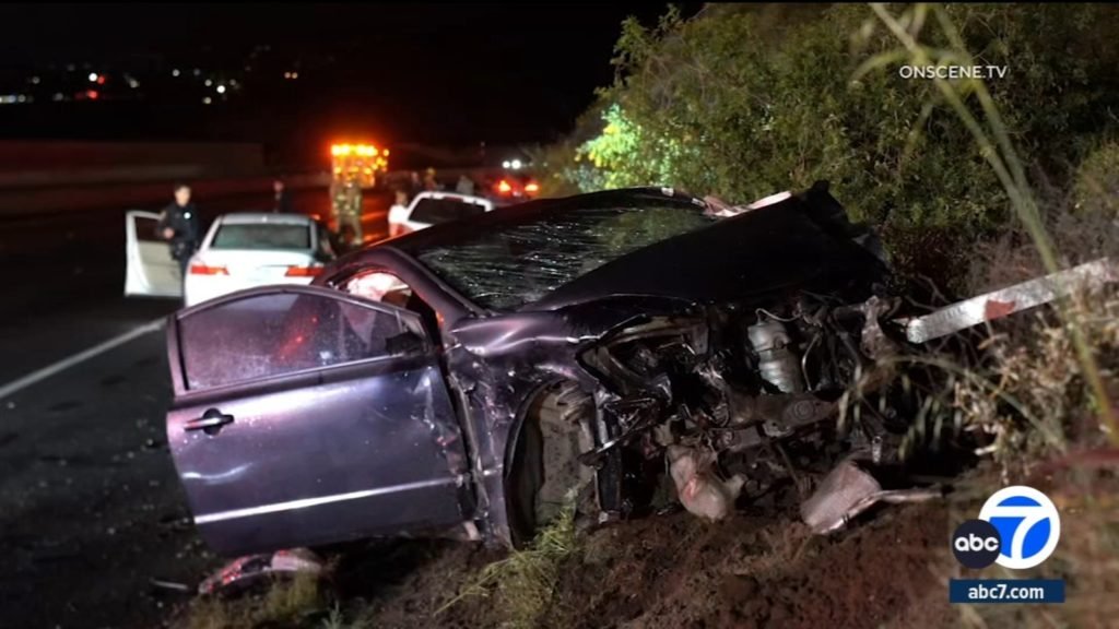 Wrong-way driver allegedly causes multi-car crash on 101 Freeway in Camarillo - KABC-TV