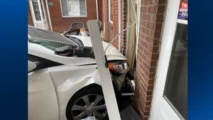 1 injured after car crashes into building in Whitehall - Yahoo! Voices