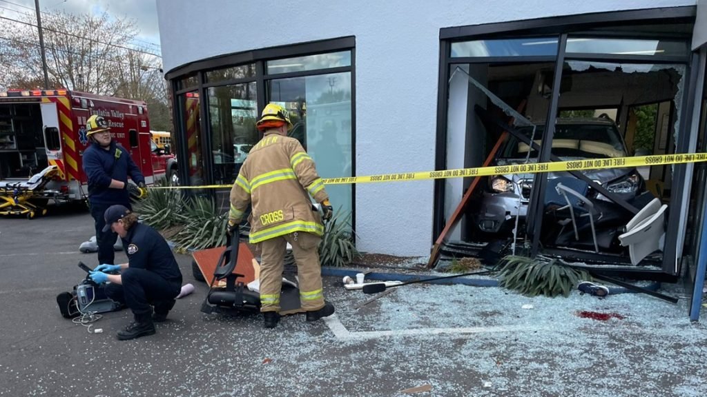 1 hospitalized; car crashes into Beaverton Subaru dealership - KGW.com