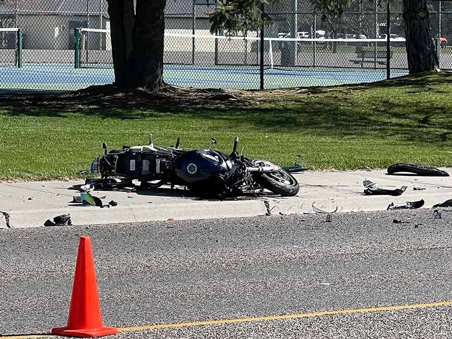 Motorcycle crash closes part of Sunnyside Road - East Idaho News