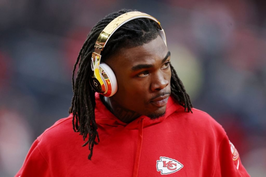 Police: Chiefs' Rashee Rice Was Driving 119 MPH Before Car Crash; WR Facing 8 Charges - Bleacher Report