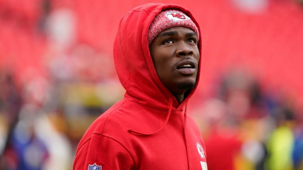 Chiefs WR Rashee Rice was driving car in Dallas chain-reaction crash, his attorney says - NFL.com