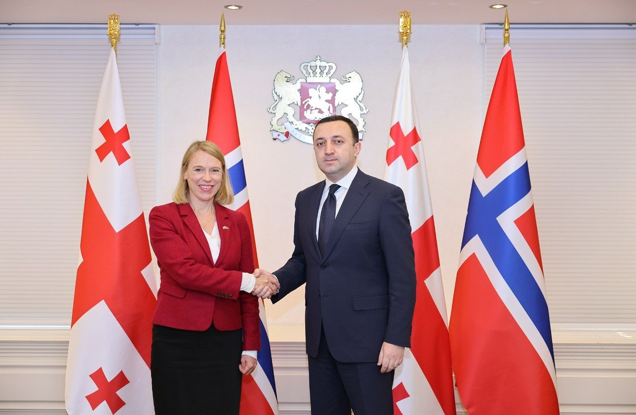 Sivil Georgia |  Norges utenriksminister møter georgiske ledere